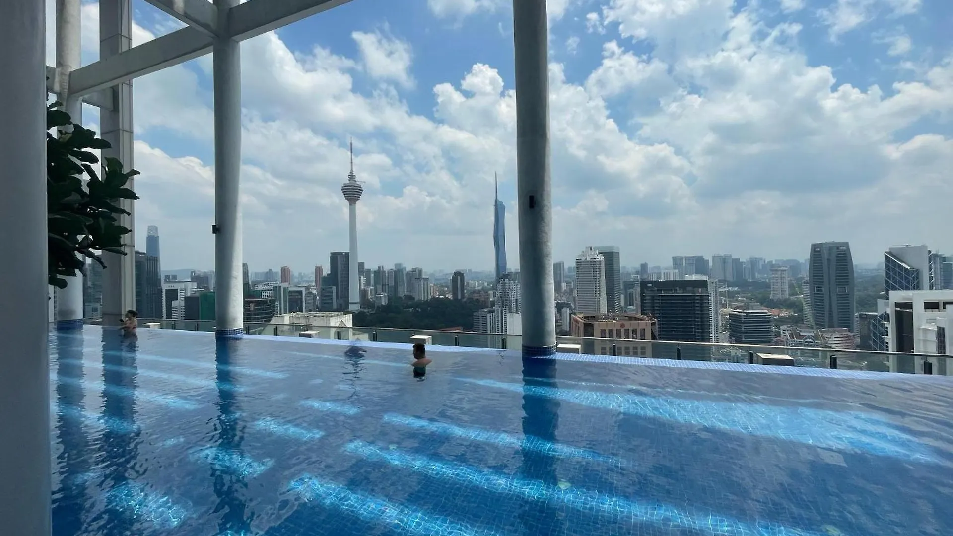 Infinitum Suites By The Colony & Luxe Klcc 0*, Kuala Lumpur Malaysia